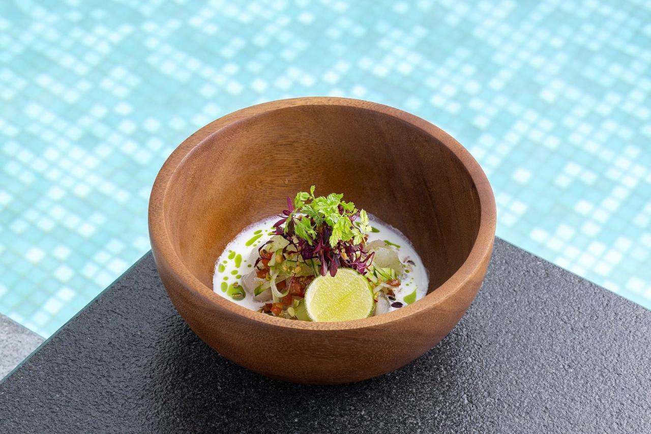 盛泰澜苏梅查汶海滩度假村 外观 照片 A bowl of Thai salad